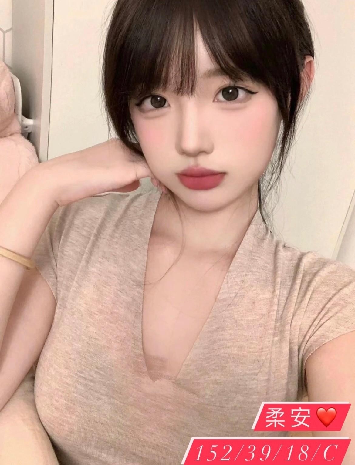 極漱澎湖外送 小布 乖巧好女孩 火辣長腿正妹